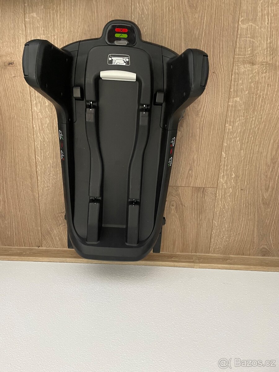 Prodám kočárek Bugaboo fox - 3