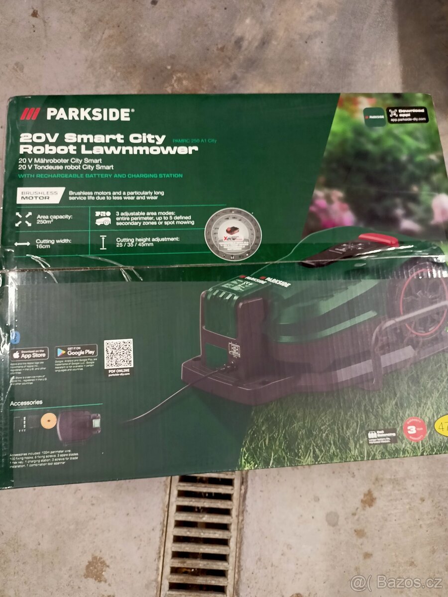 Montaz roboticke sekacky na hranicni drat napr. Parkside - 3