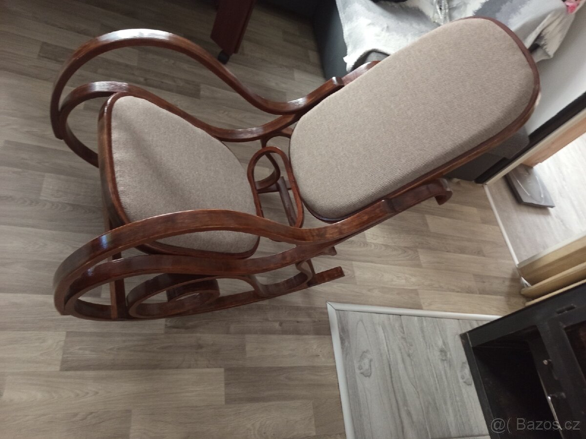 Houpací křeslo - 3
