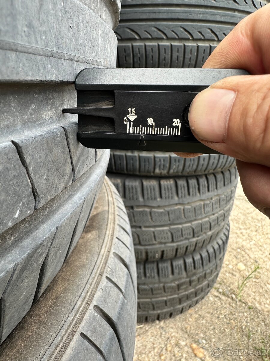 Pneumatiky 285/45 R20 Pirelli PZ4 - 3