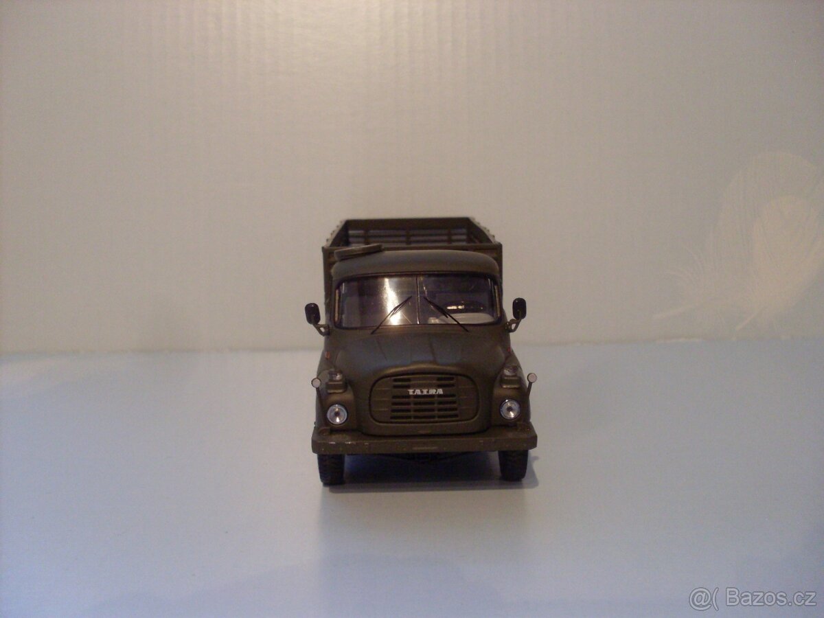 Model TATRA 148 vojenský valník 1:43 - 3
