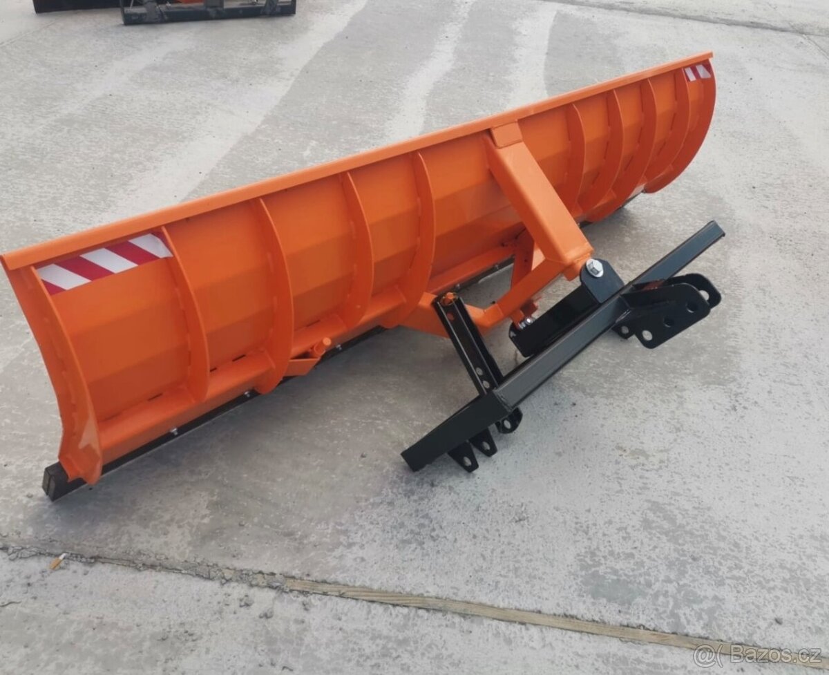Pluh na traktor - 3