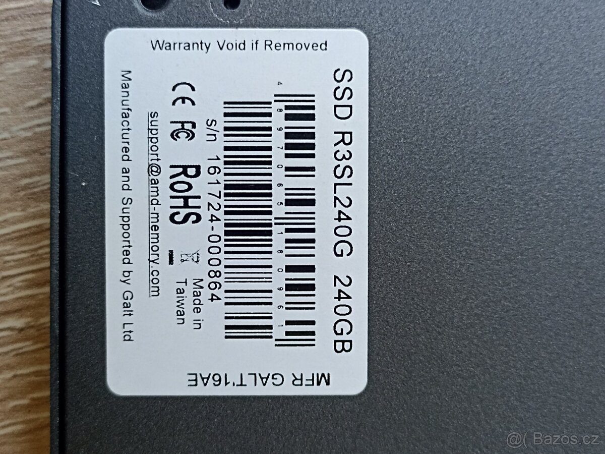 SSD disk 240GB AMD Radeon R3 - 3