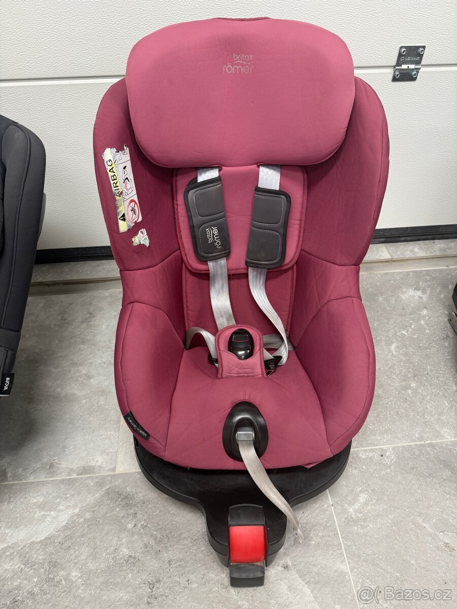 Autosedačka Britax Römer Dualfix M-size - 3