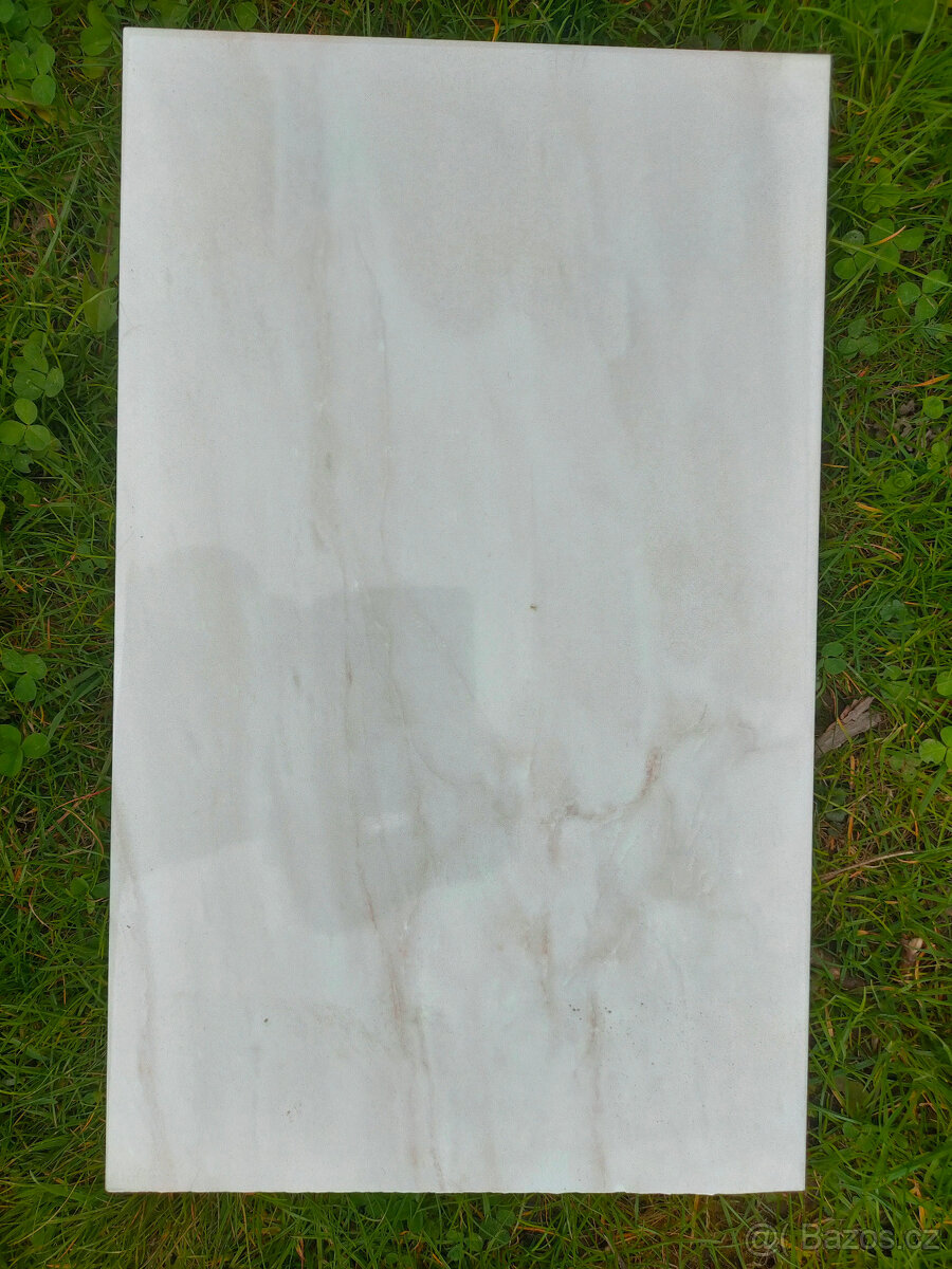 Prodám cca 9m2 dlažby VLADA BC 50x25cm - 3