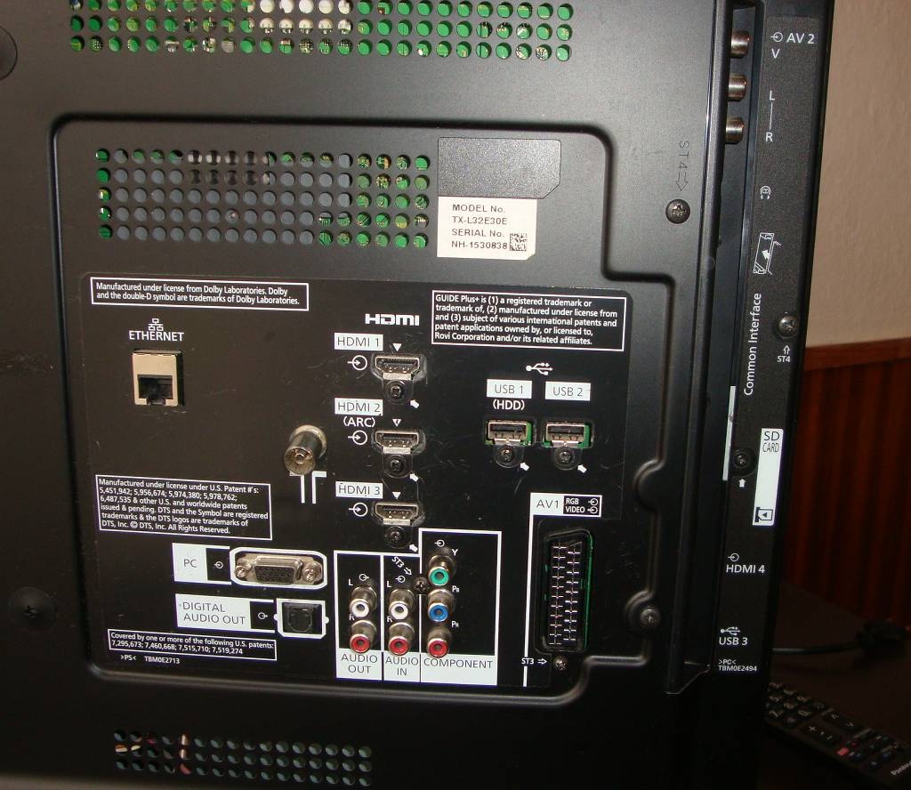 Televizor Panasonic TX-L32E30E Viera - 3