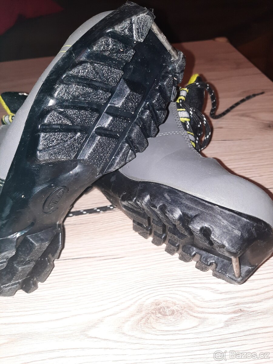 Quechua classic 50, běžkařské boty pro děti - 3