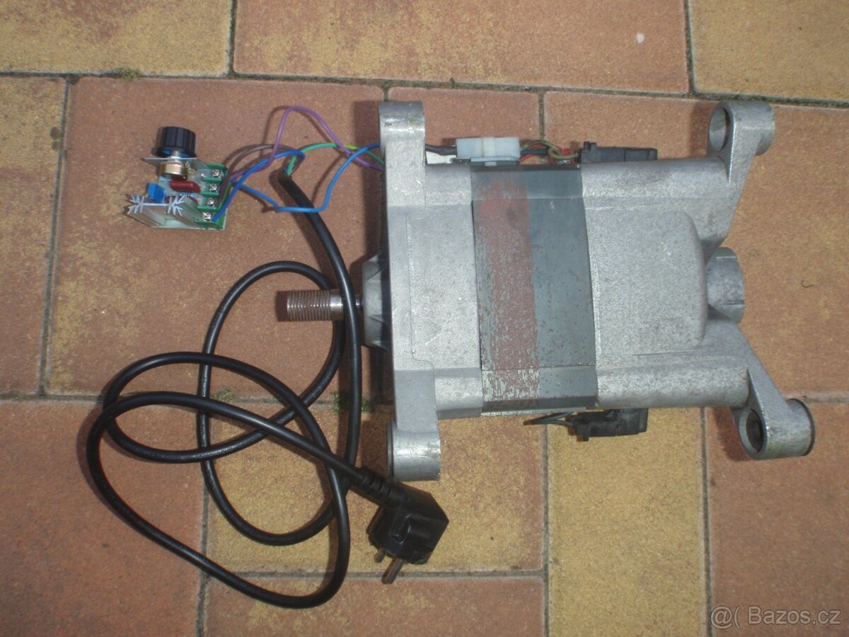 Motor s regulací 220V - 360 W / 0 až 11500 otáček - 3