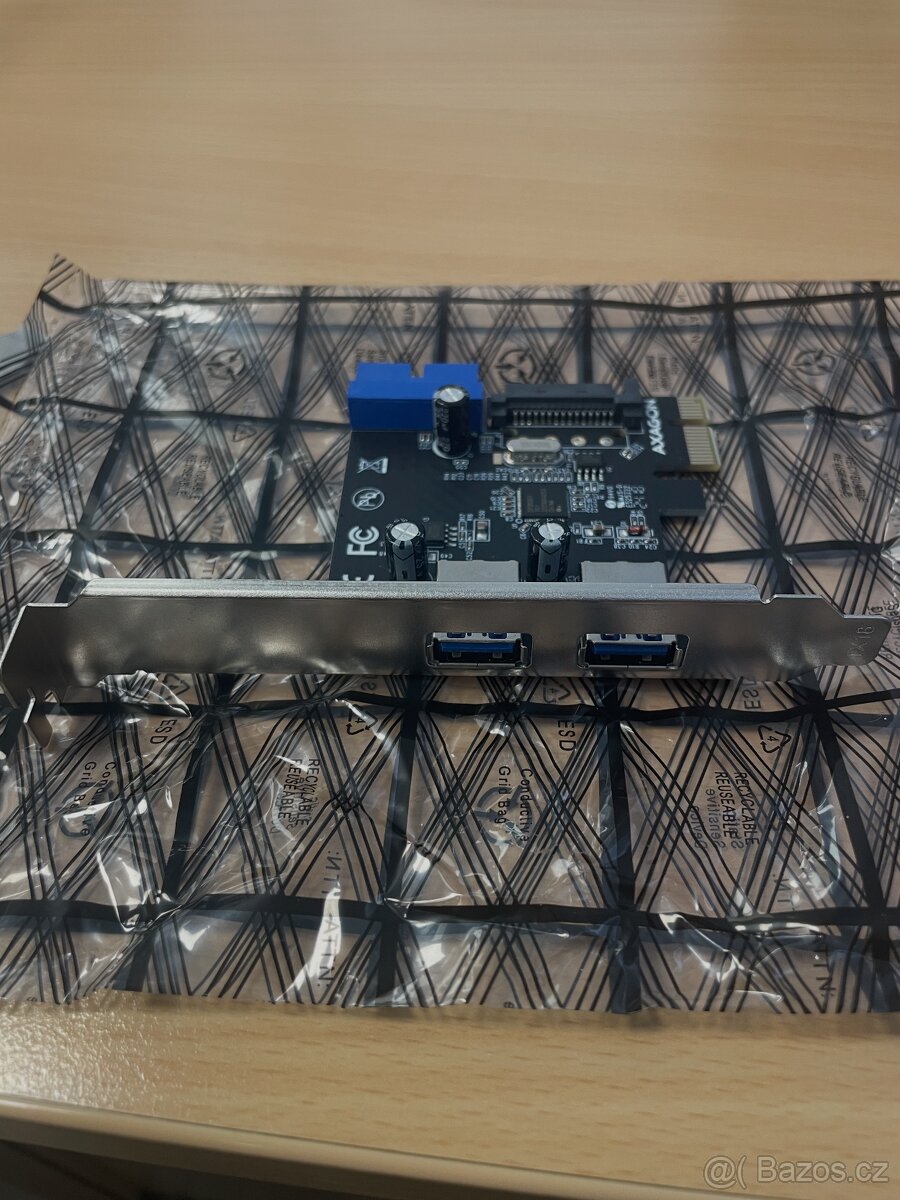 PCI express rozšiřující karta s USB 5Gbps - 3
