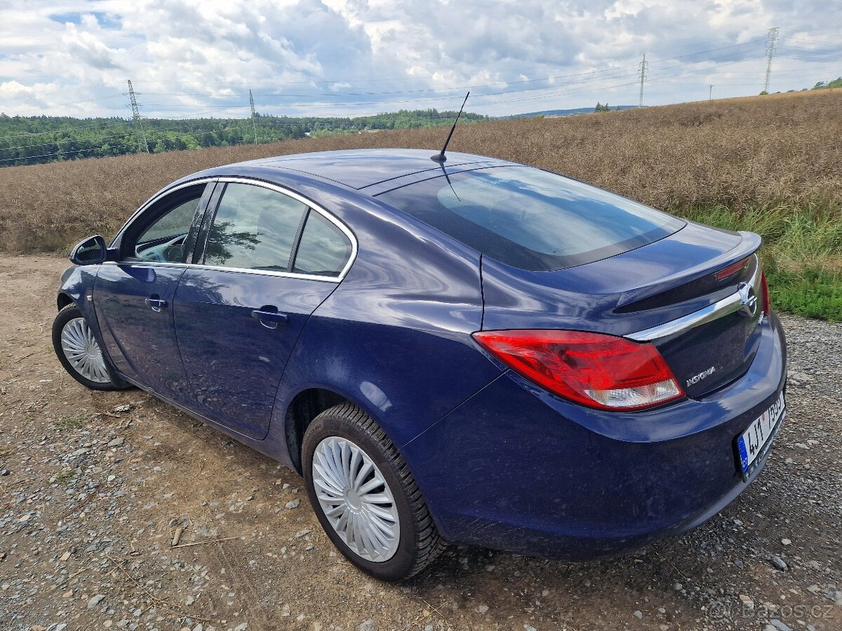 Opel Insignia 2.0 cdti 160 hp - nové ČR - serviska - - 3