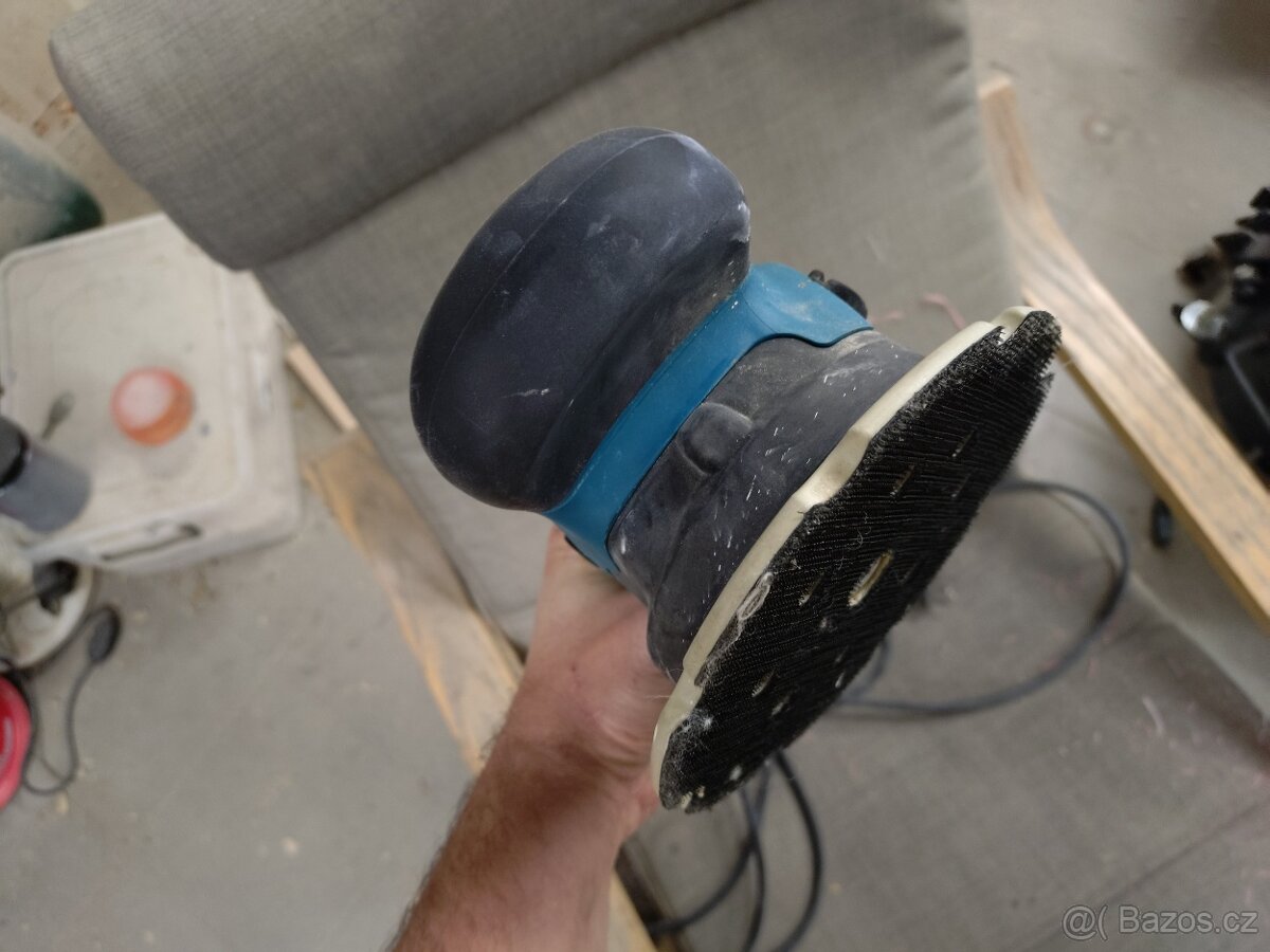 Profi leštička Makita PO6000C - 3