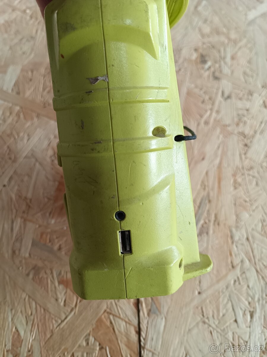 Stavební rádio ryobi R18R - 3