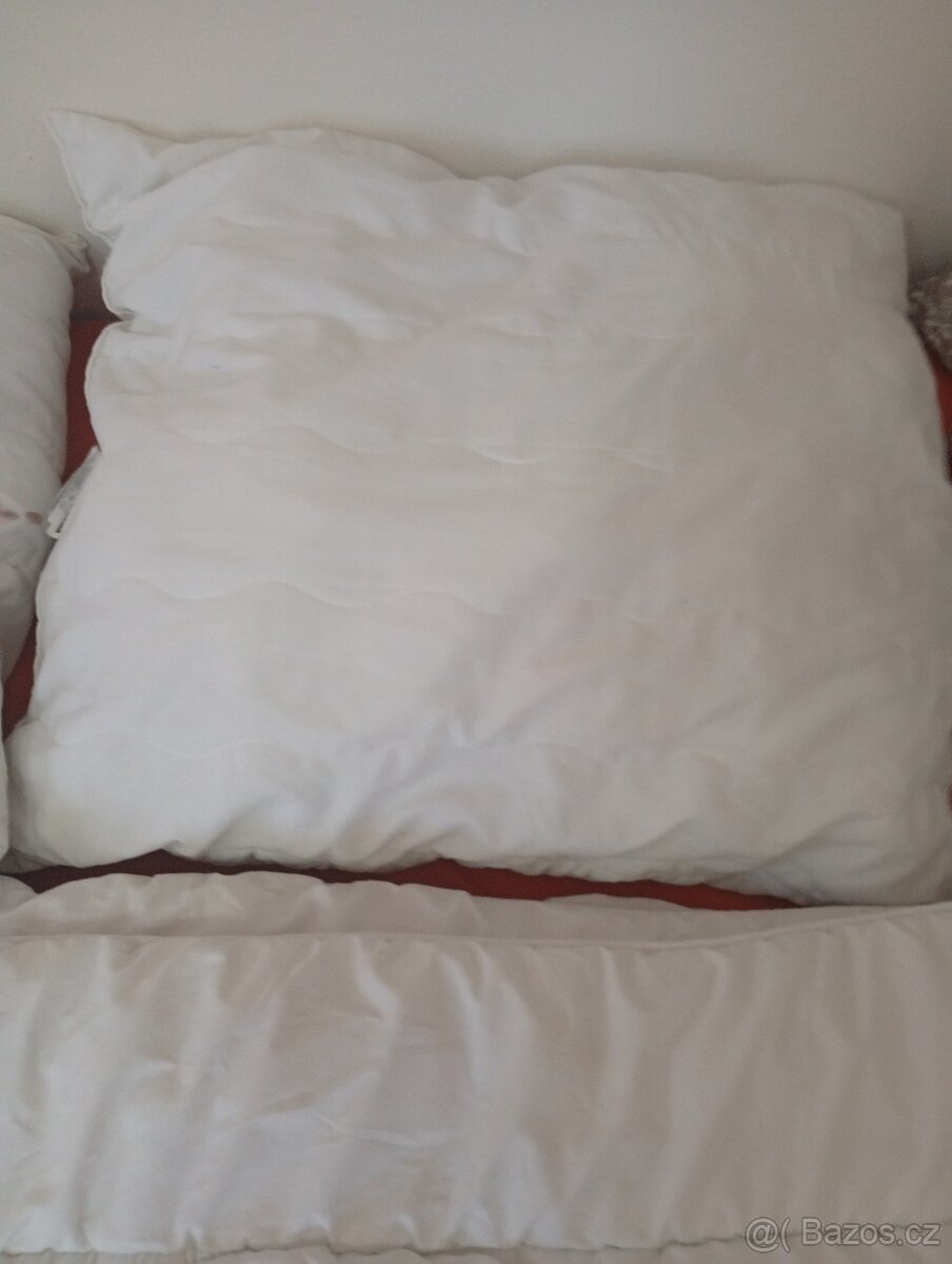 Darují set přikrývek - 3