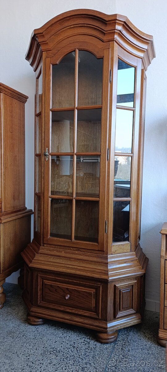 Rustikální vitrína, masív, Nábytek s příběhem - 3