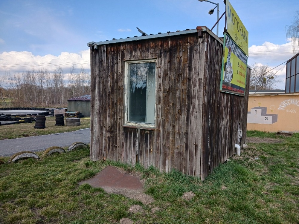 Unimobuňka za odvoz - 3