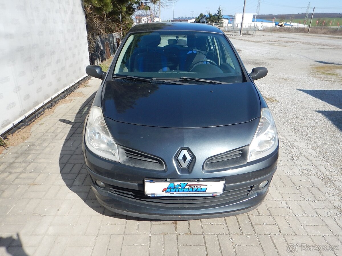 RENAULT Clio 1.4i, 72 kW, KLIMA - 3