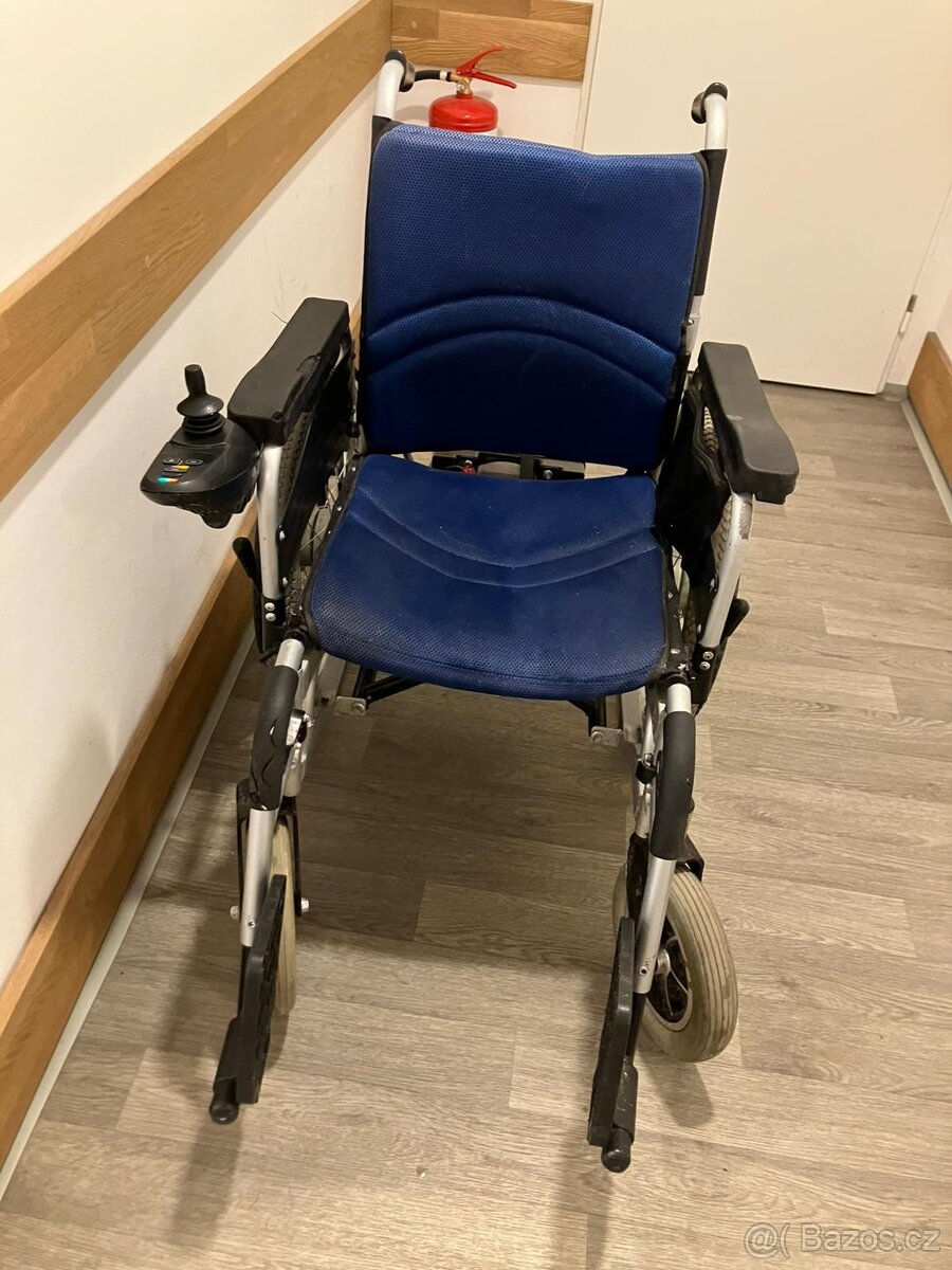 Elektrický invalidní vozík - 3