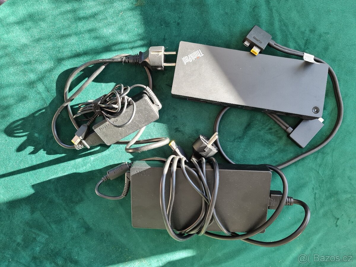 Lenovo ThinkPad Thunderbolt 3 Dock - 3