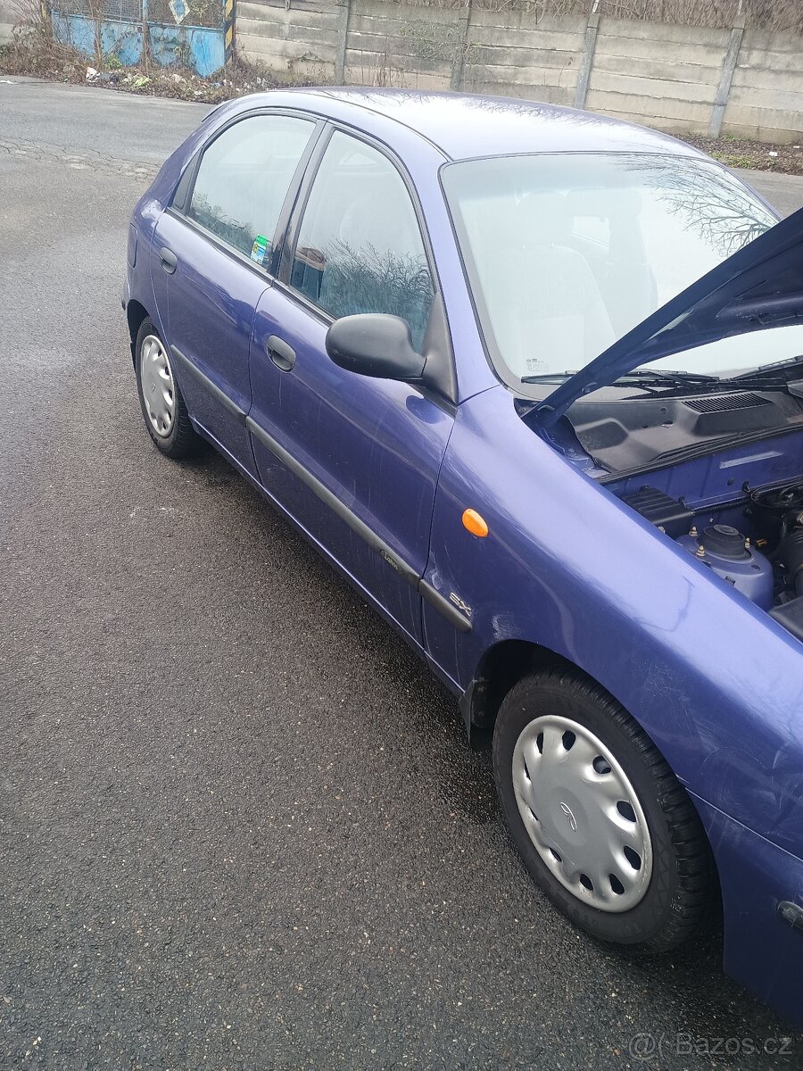 Daewoo lanos - 3