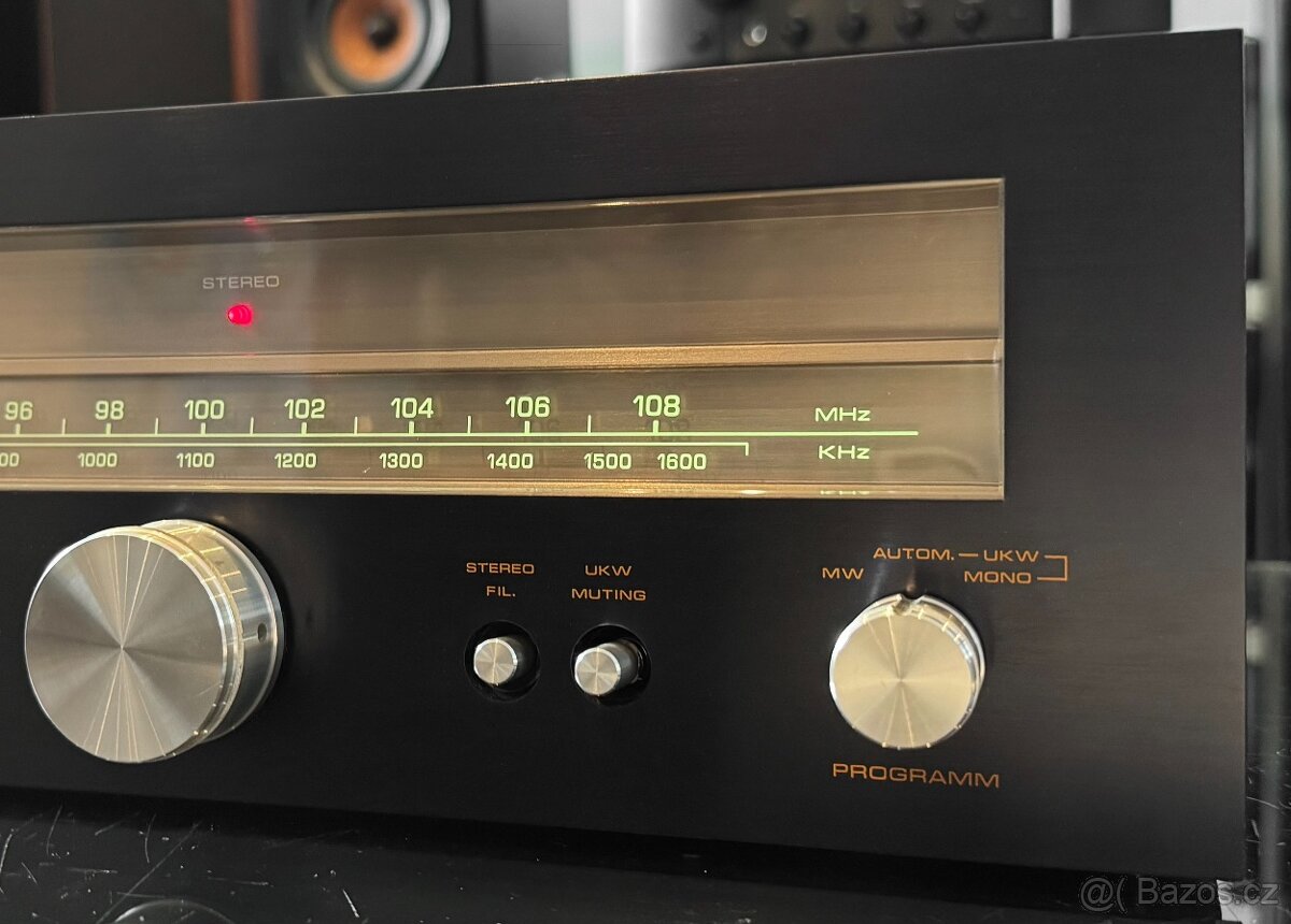 Nikko FAM-650 Tuner - 3
