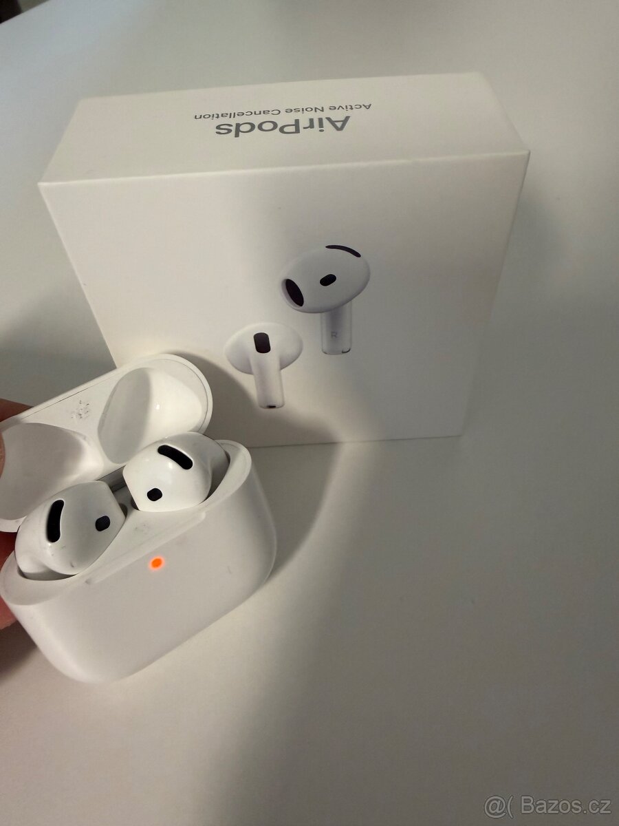 Apple AirPods 4 s ANC - 3