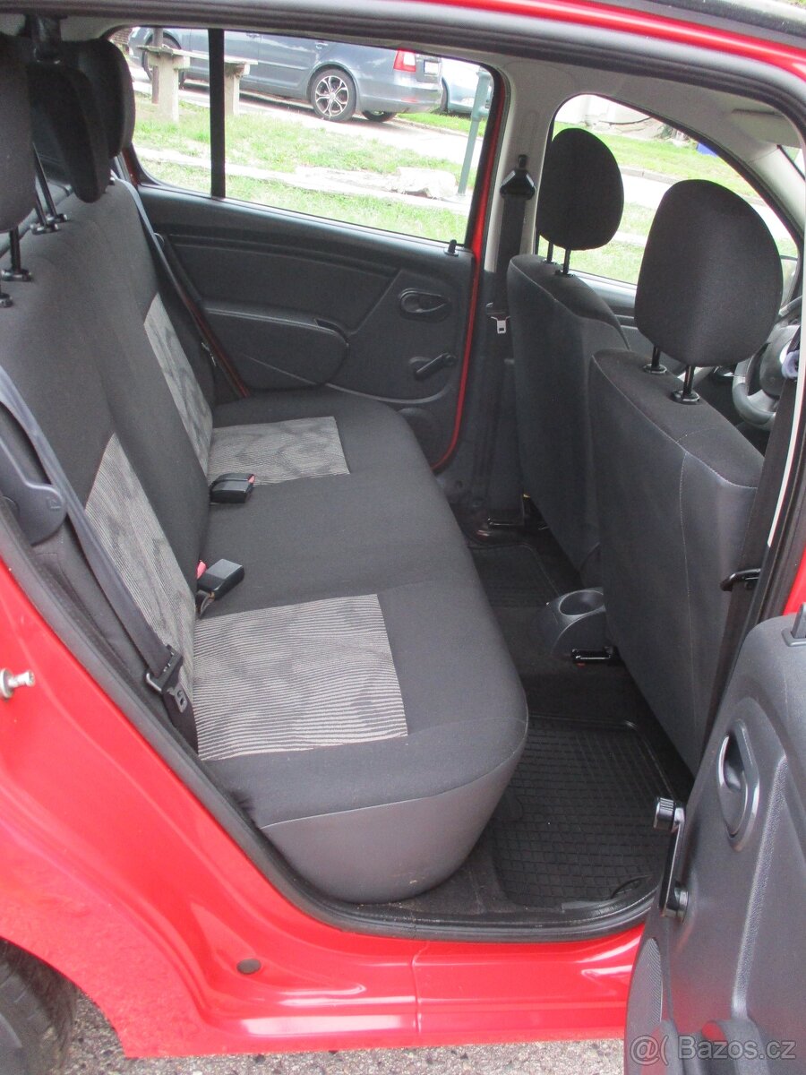 DACIA SANDERO 1.4 MPI, ZÁRUKA - 3