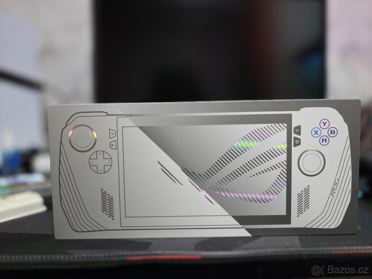 ASUS ROG Ally Z1 Extreme - 3