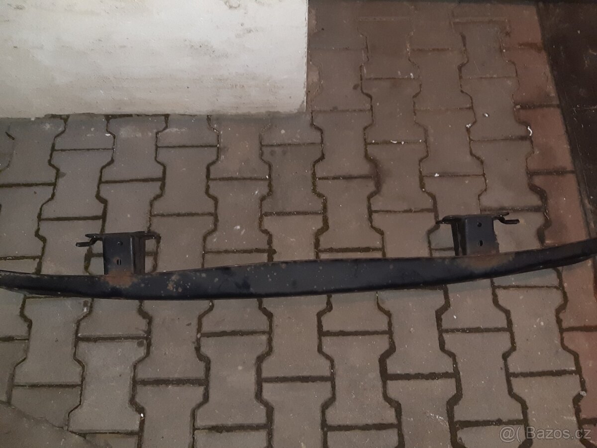 výztuha zadního narazníku VW T6 - 3
