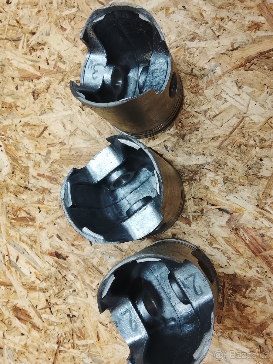 Čz motokros píst 981 - 3