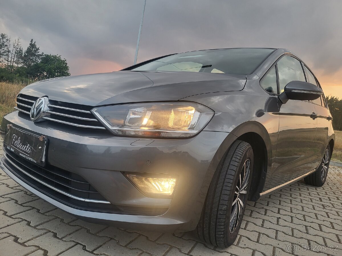 Volkswagen Golf Sportwan benzín - 3