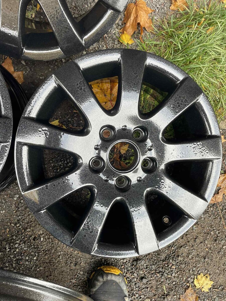 Alu kola 15" 5x112 R15 ET50 , střed 57.1 mm nový lak - 3