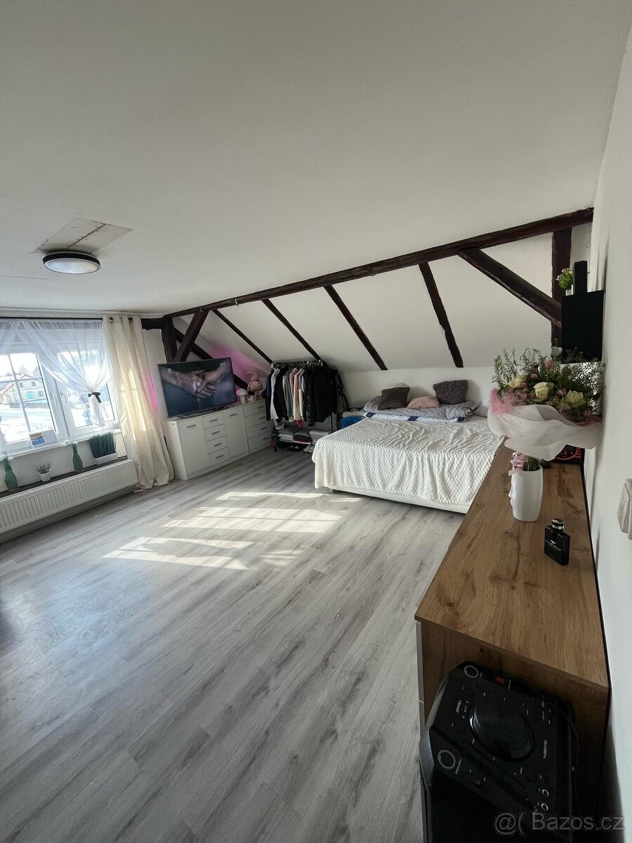 Rodinný dům 5+1 , 18 km od Šternberku - 3