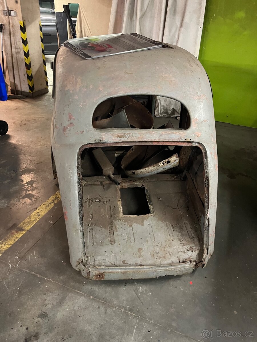 Predám plecharinu na Škoda Popular - 3