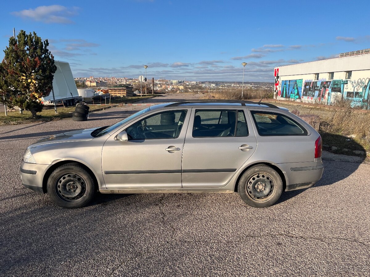Prodám Škoda octavia ll, comby, 2.0 tdi. - 3