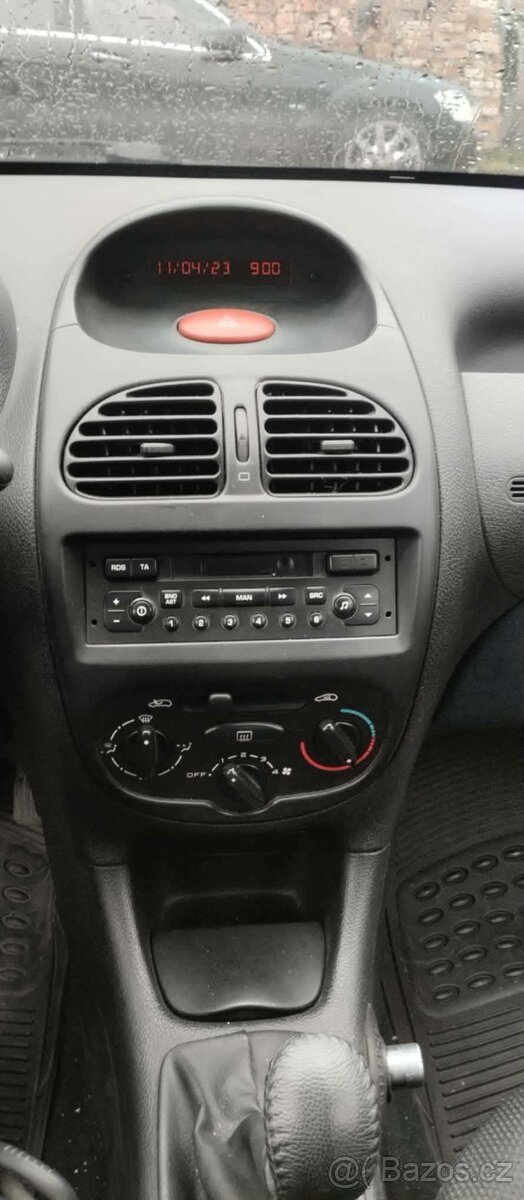 Peugeot 206 - 3