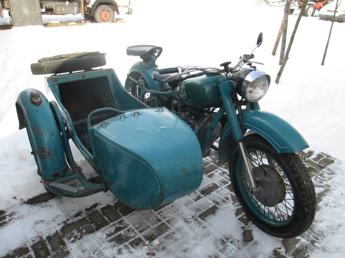 Dněpr Ural K 750 - 3