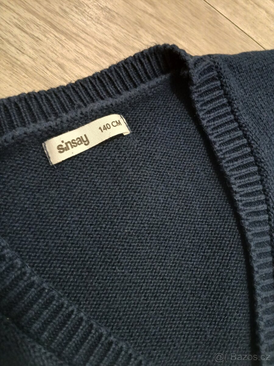 Svetr zn.Sinsay vel.140 - 3