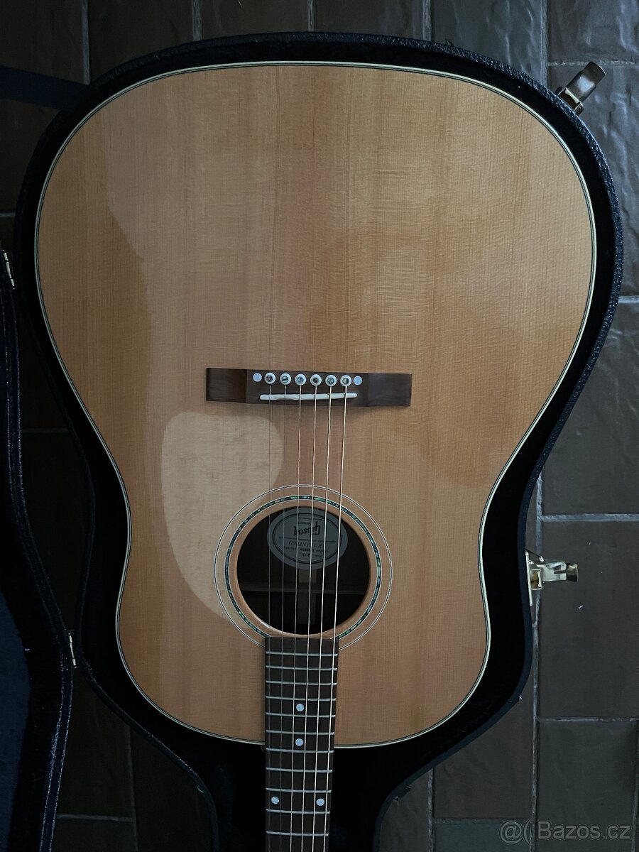 Gibson J- 15 - 3