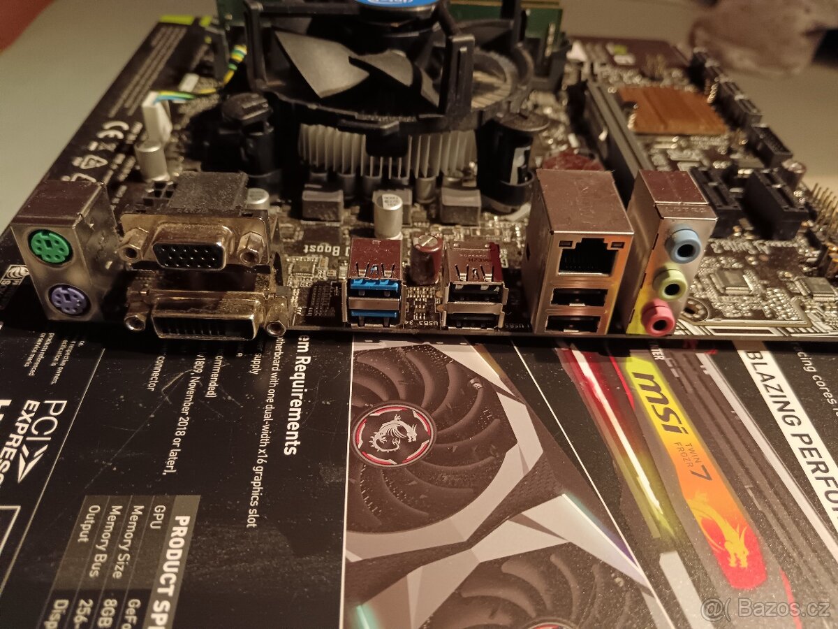 Základní deska + procesor i7 + 16GB RAM DDR4 - 3