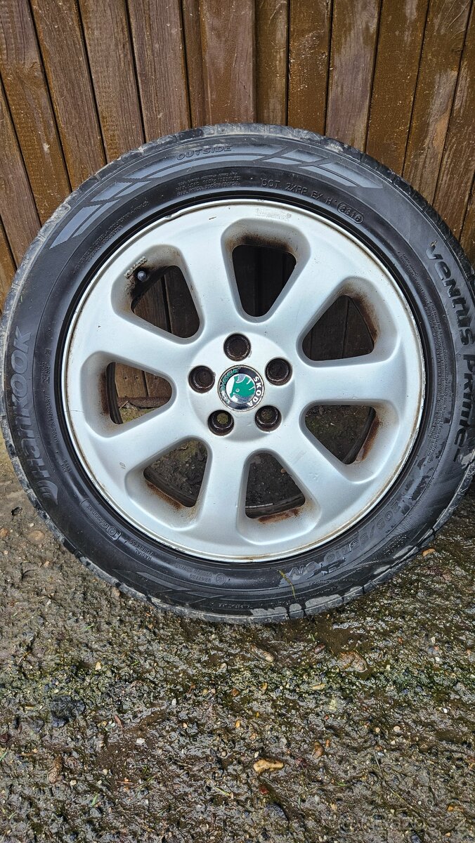 Alu kola octavia 1 , r16 - 3