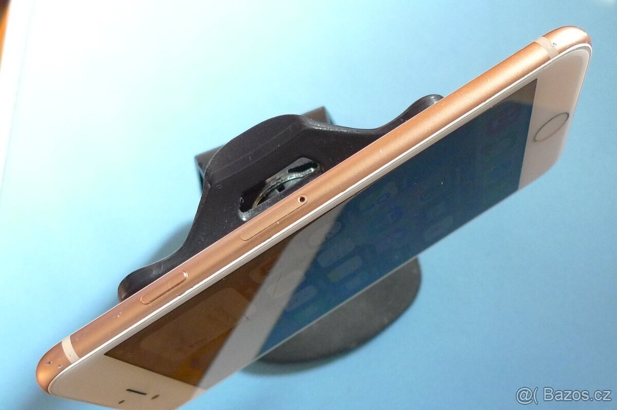 Apple iPhone 8 64GB Baterie 100% - 3