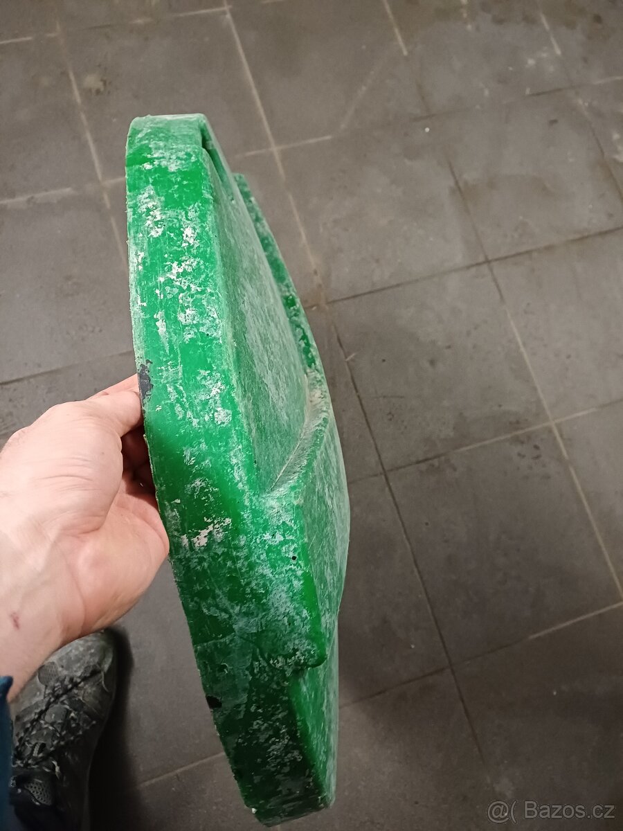 Pochuzi poklop - sachta 60cm - 3