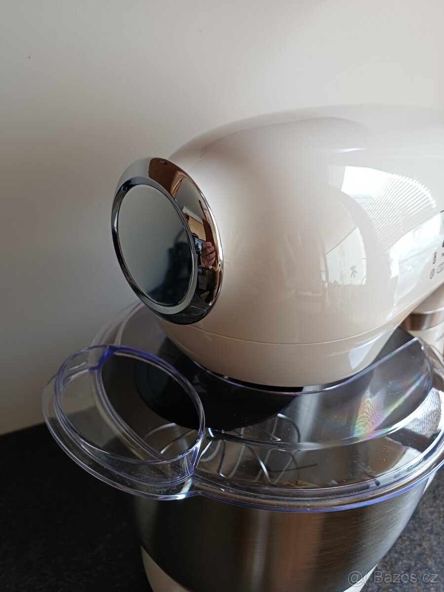 Kuchyňský robot - 3