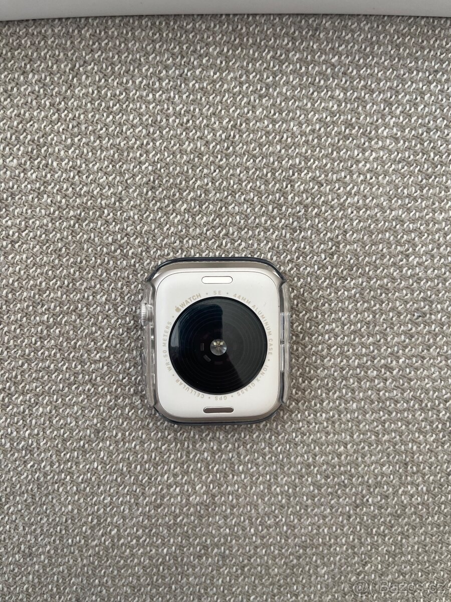 Apple Watch SE 3 2025 Cellular 44mm - 3