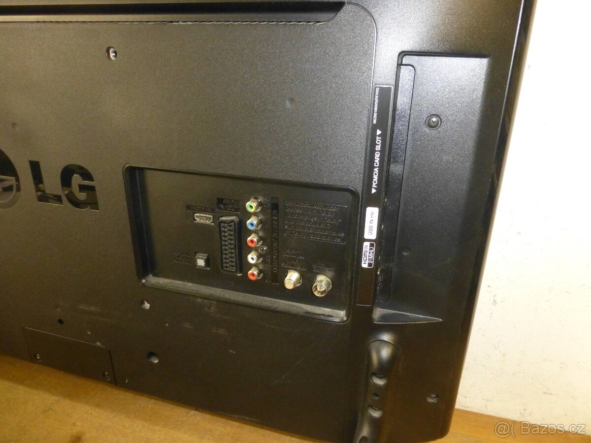 LED televize 80cm LG, 32 palců, nemá DVBT2 - 3