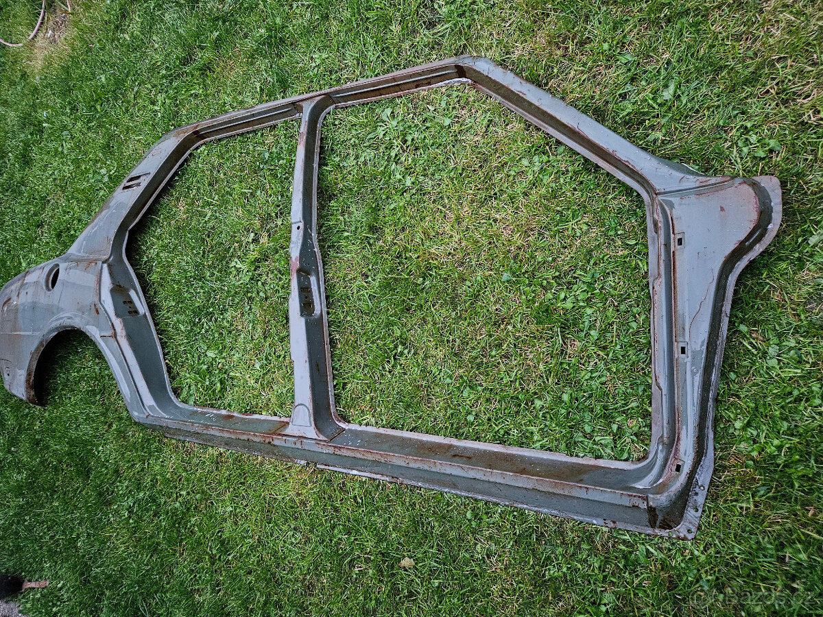 Škoda 105 120 130 postranice model M nová ČSSR - 3