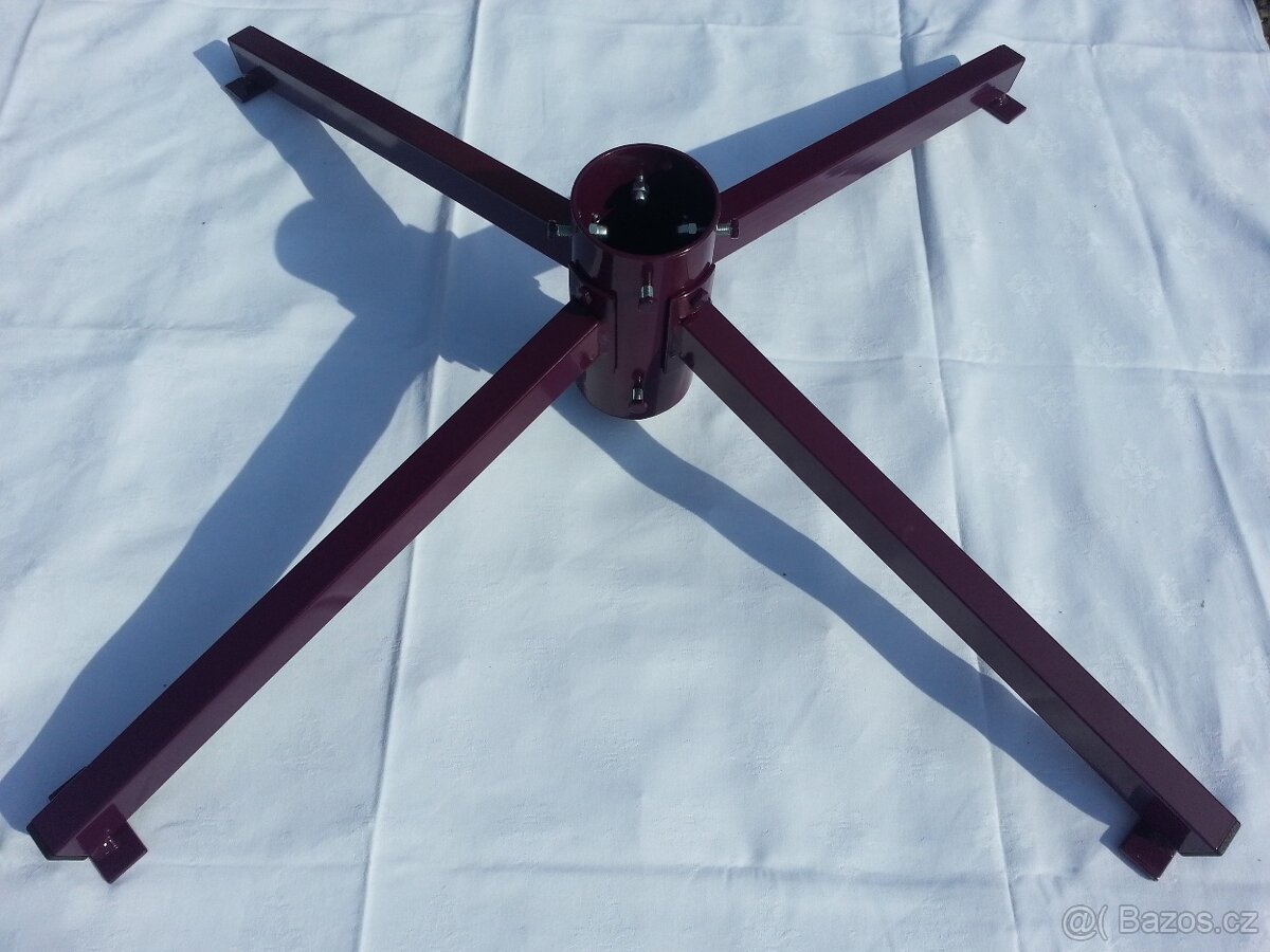 Stojánek na vánoční stromeček - 3