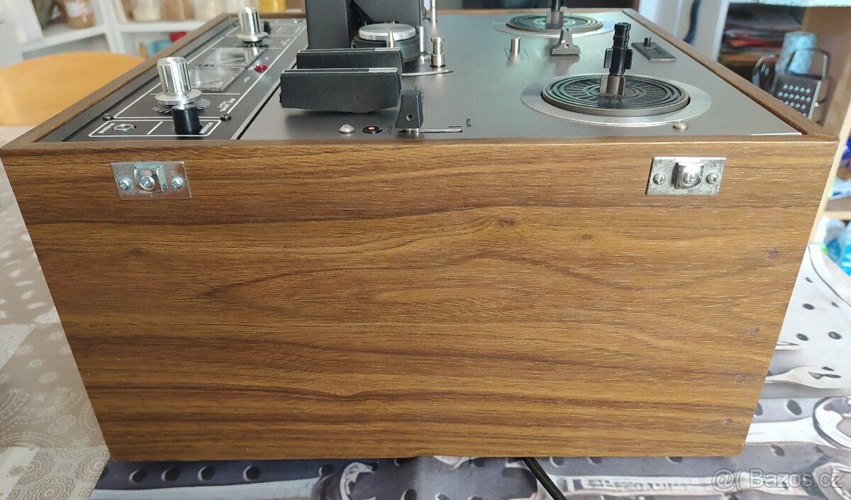 Magnetofon AKAI X-201D - 3