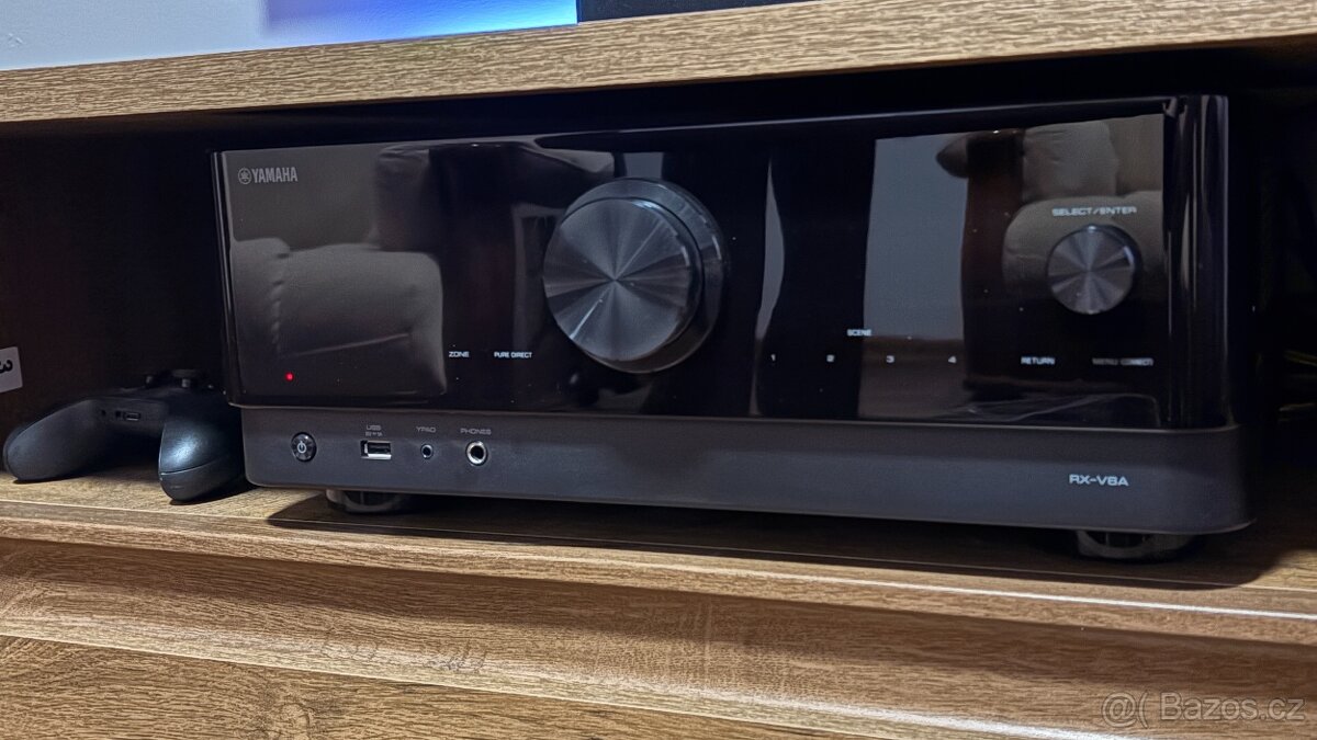 Yamaha RX-V6A - 3