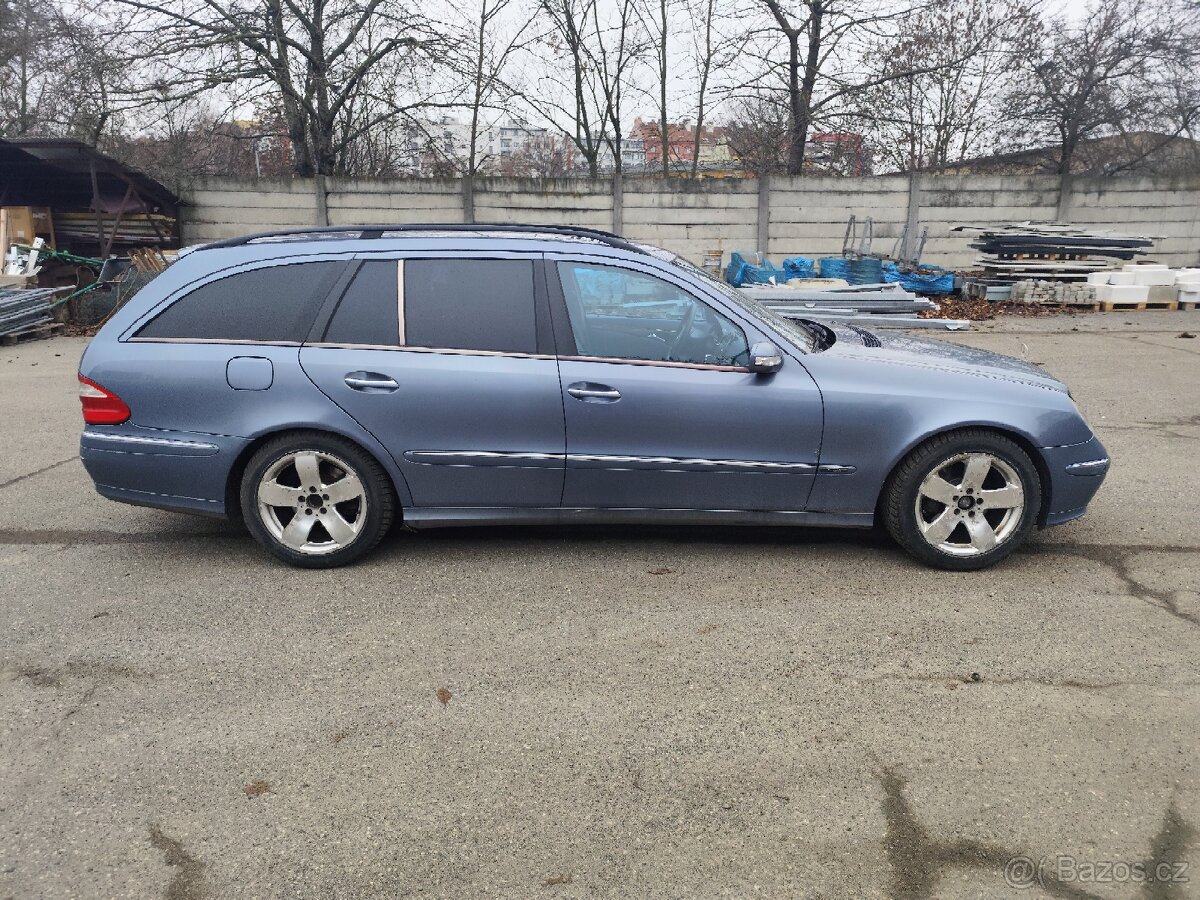 Mercedes Benz w211 - 3